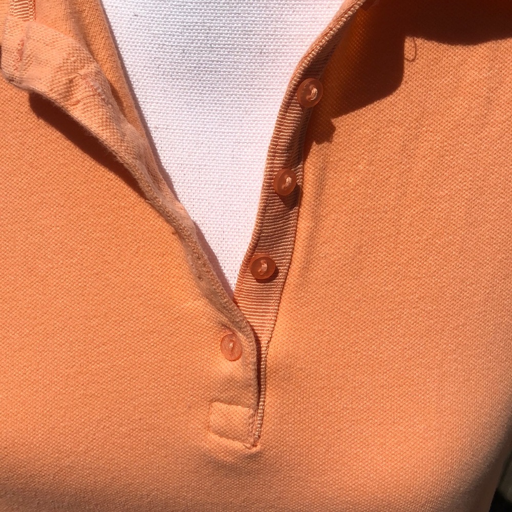 Beautiful melon colored polo! - Picture 2 of 5